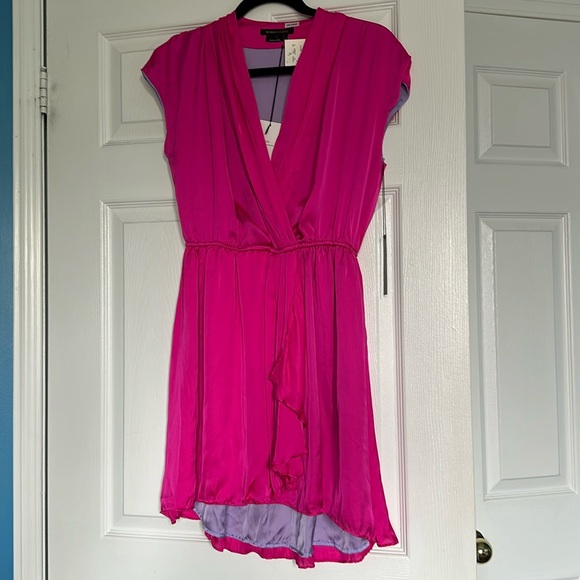 Fuchsia pink and purple lining detail BCBG dress Sz M - Picture 1 of 4